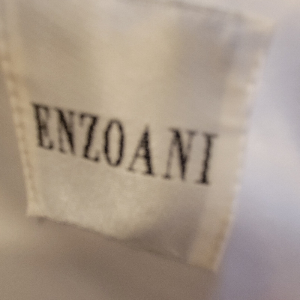 NEW! Enzoani strapless wedding dress - Picture 8 of 10